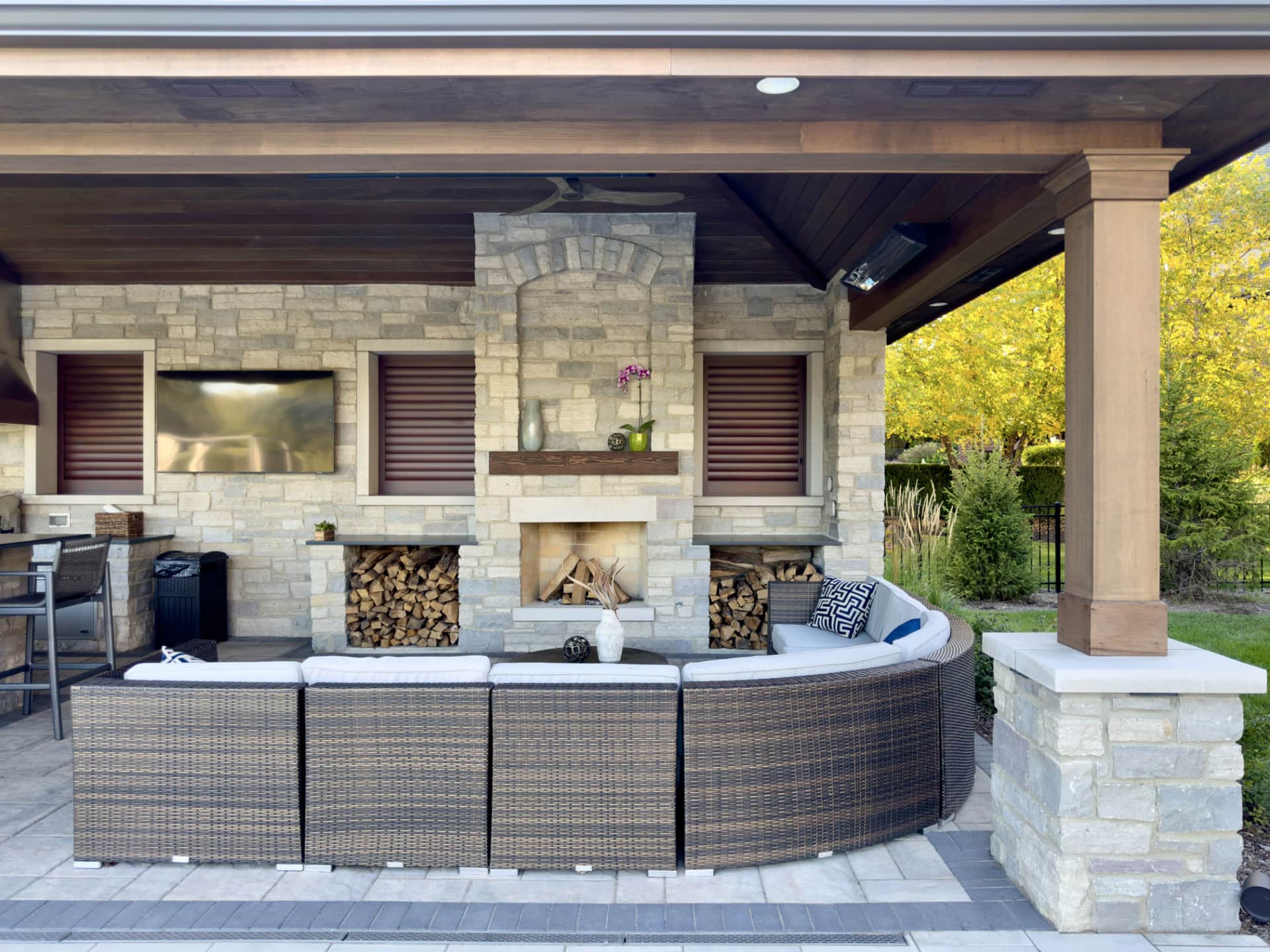 Backyard Pool Pavilion Hardscaping With Outdoor Kitchen In St. Charles, Il | Tentinger Landscapes